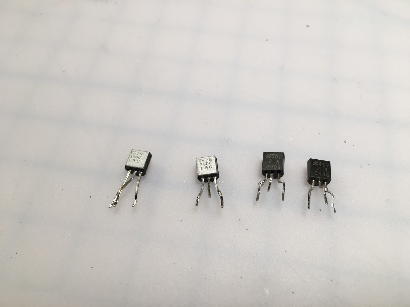 14_transistors.jpg